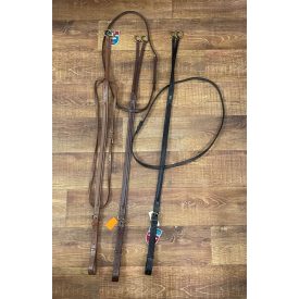 Chetak martingál domborított réz karikás Chetak martingál domborított réz karikás