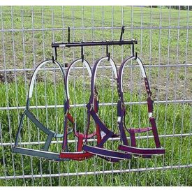 Canteen holder with 4 hangers, can be hung on a boxing door. Canteen holder with 4 hangers, can be hung on a boxing door.